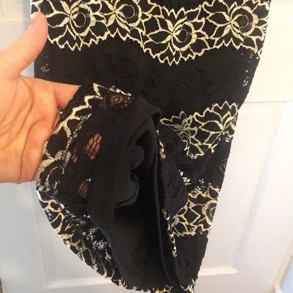 Lovely cocktail dress - Picture 3 of 4